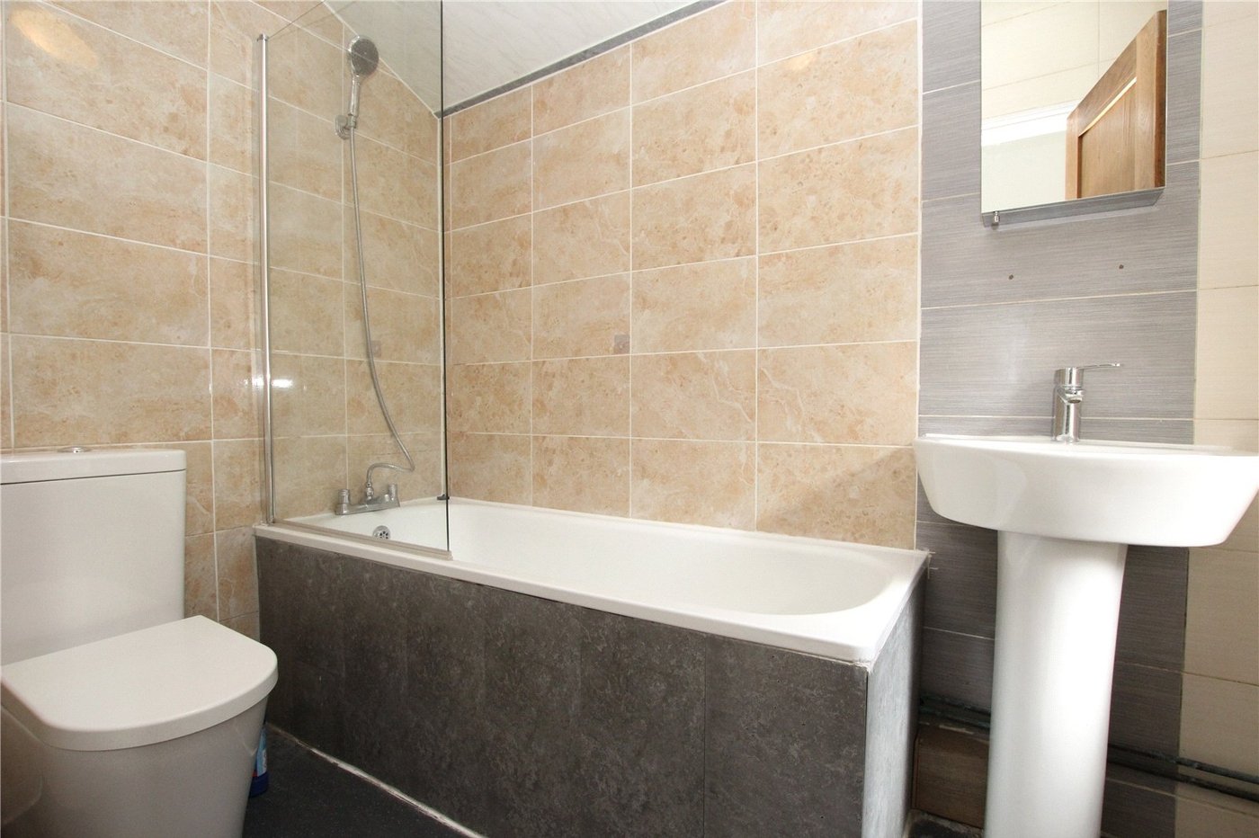 2 bedroom house for sale in Plumstead | Robinson Jackson