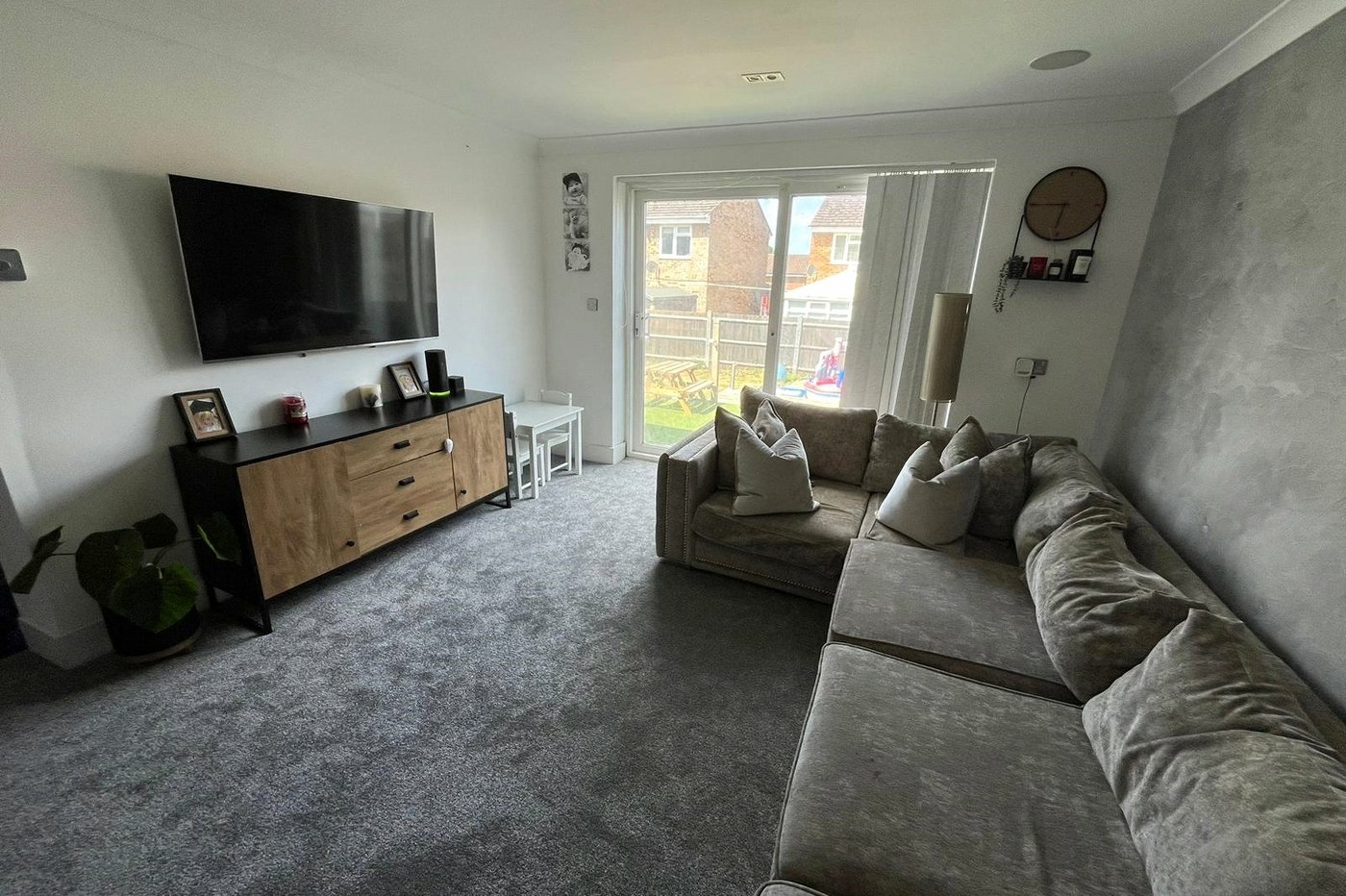 2 bedroom house for sale in Lordswood | Robinson Michael & Jackson