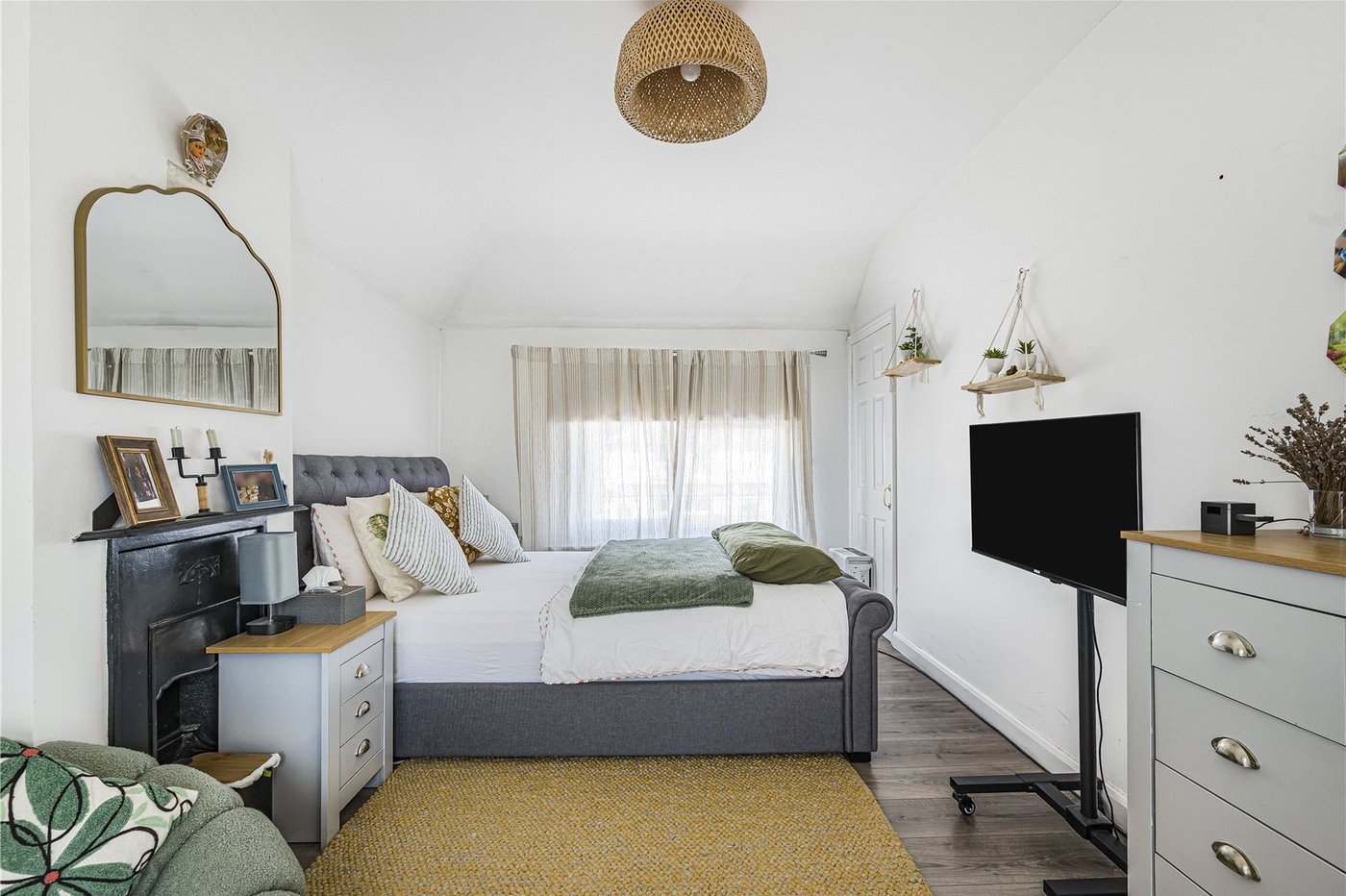 3 bedroom house for sale in Dartford | Robinson Jackson