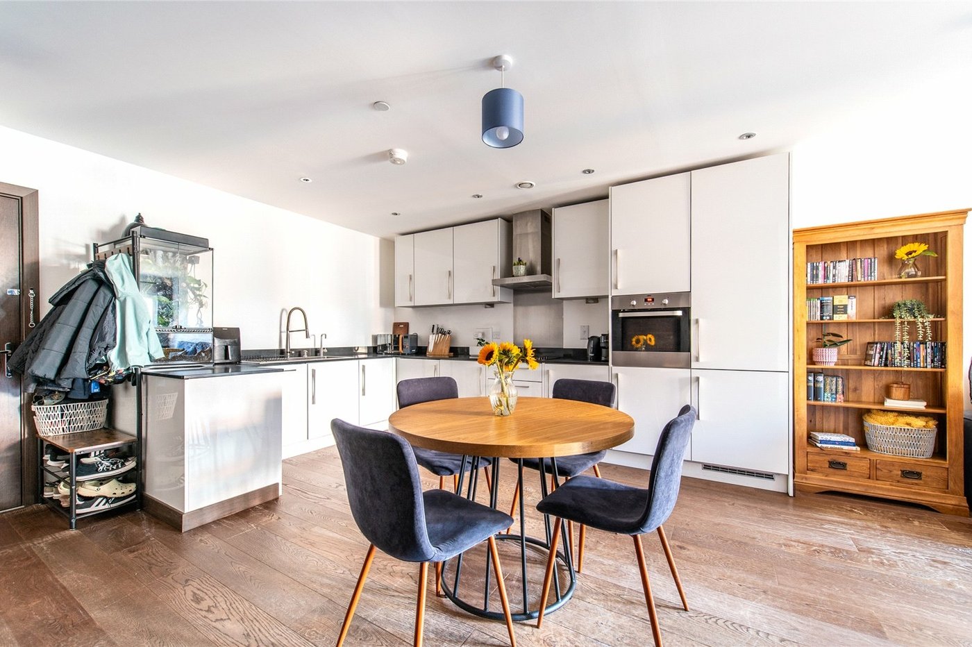 2 bedroom property for sale in Rosalind Drive | Robinson Michael & Jackson