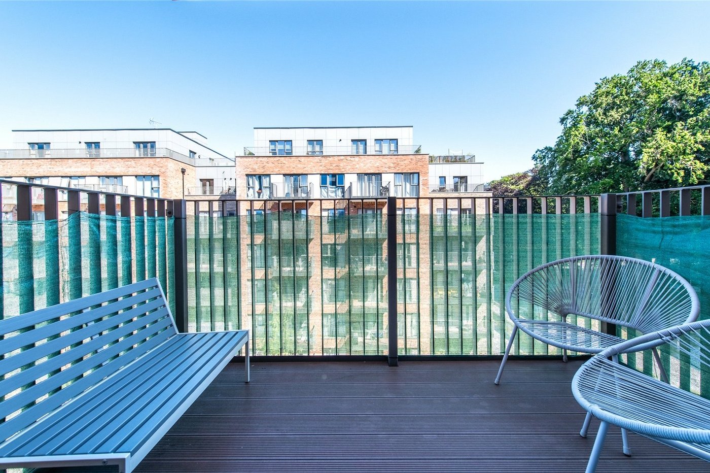 2 bedroom property for sale in Rosalind Drive | Robinson Michael & Jackson