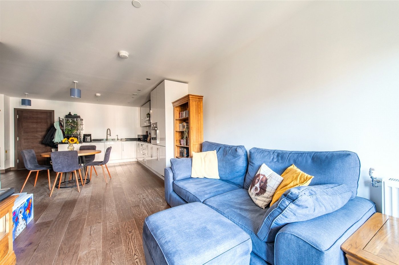 2 bedroom property for sale in Rosalind Drive | Robinson Michael & Jackson