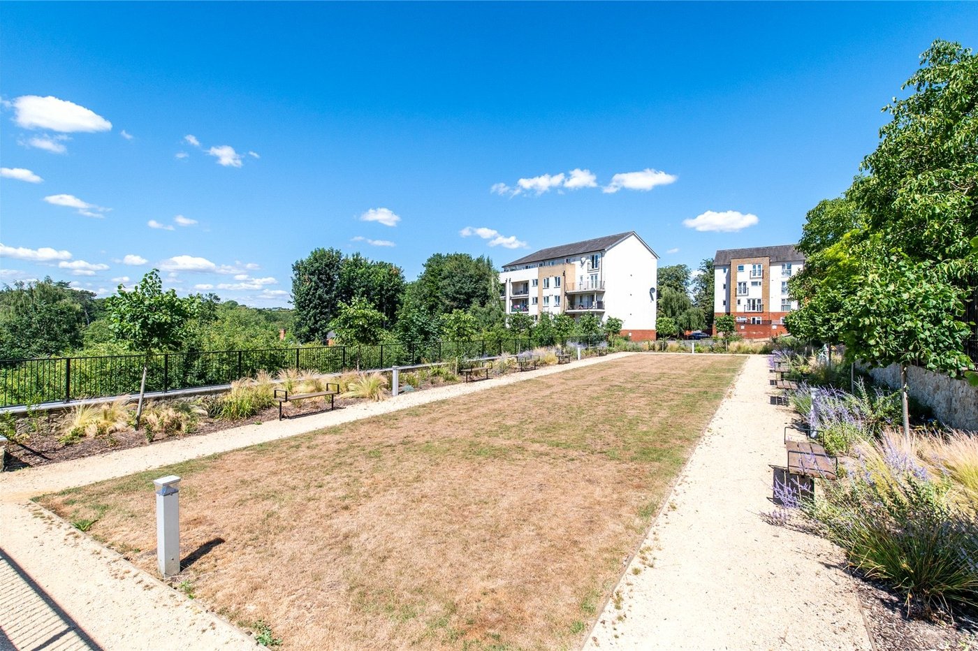 2 bedroom property for sale in Rosalind Drive | Robinson Michael & Jackson