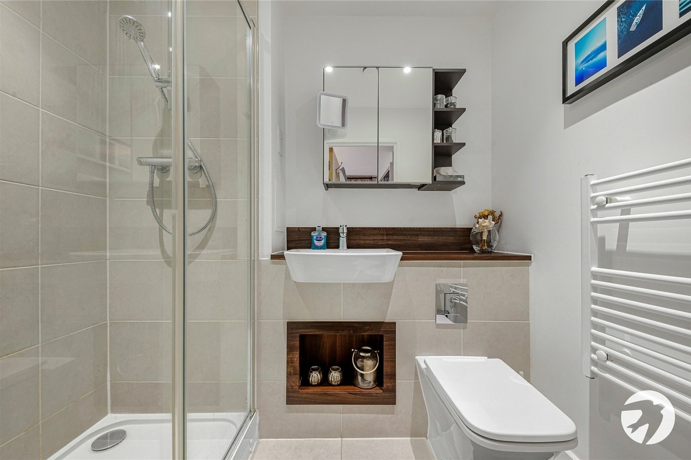 3 bedroom property for sale in Catford | Robinson Jackson