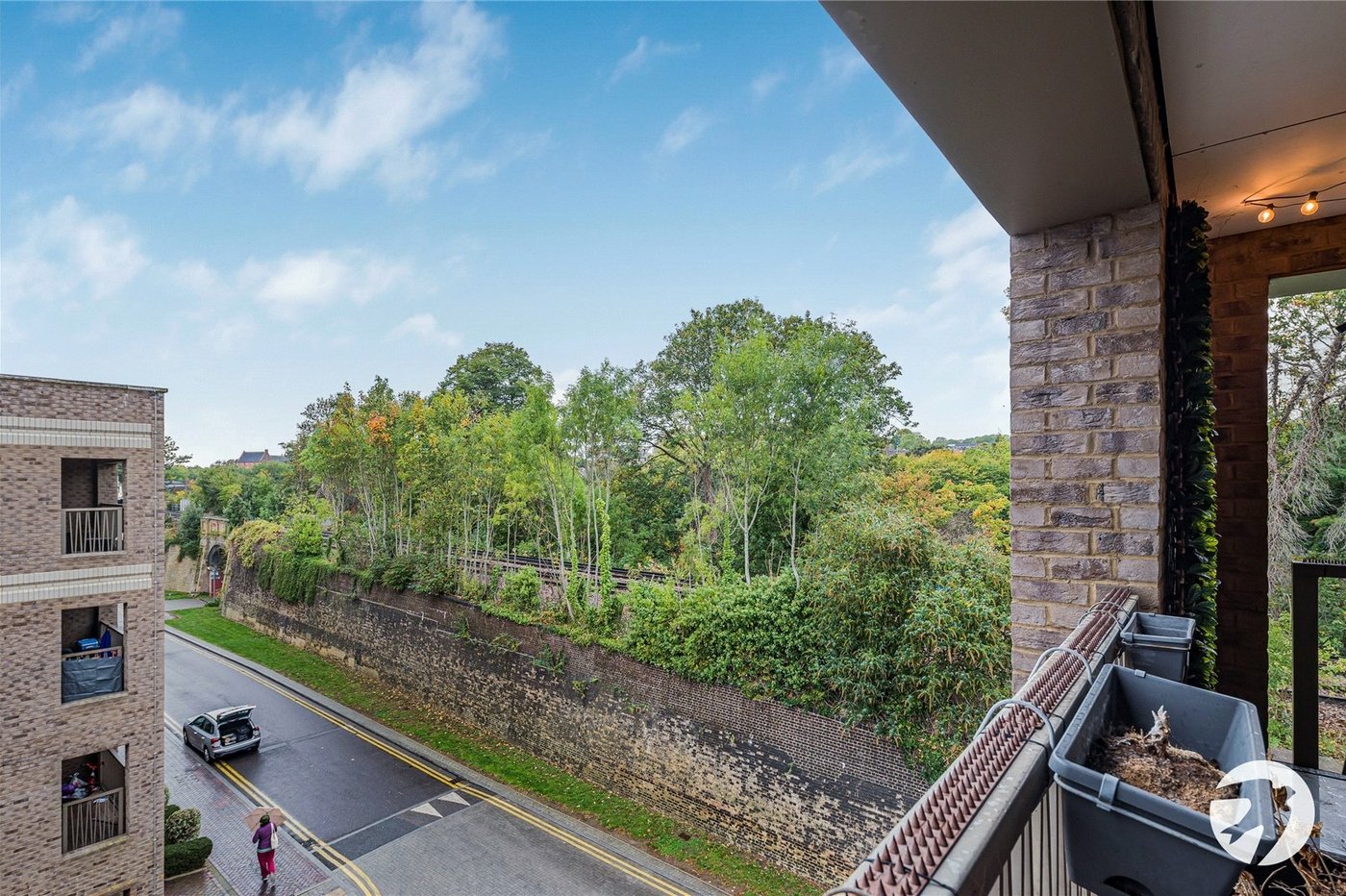 3 bedroom property for sale in Catford | Robinson Jackson