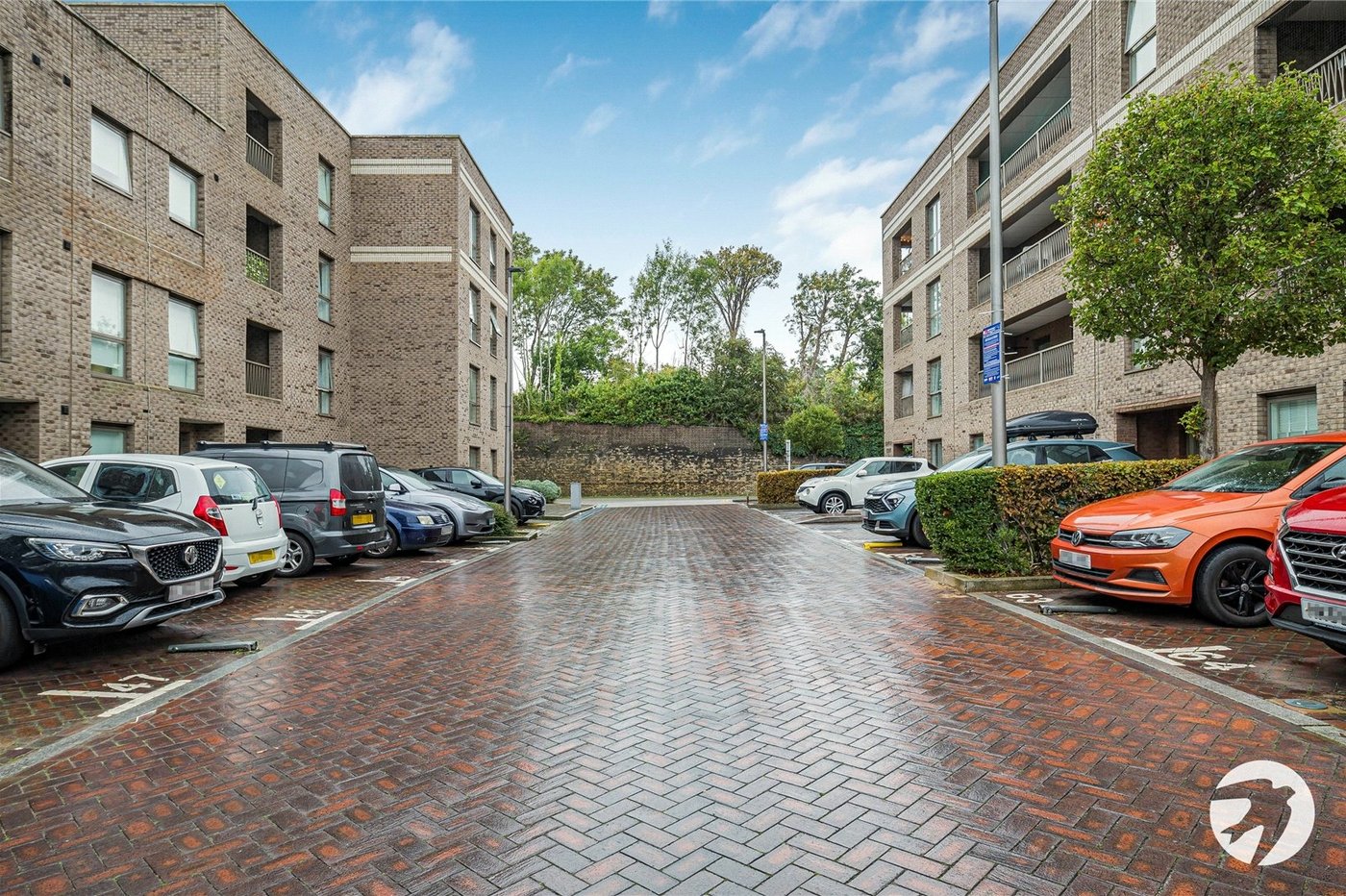 3 bedroom property for sale in Catford | Robinson Jackson