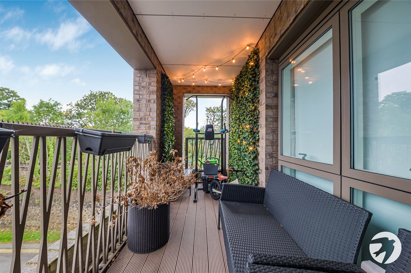 3 bedroom property for sale in Catford | Robinson Jackson