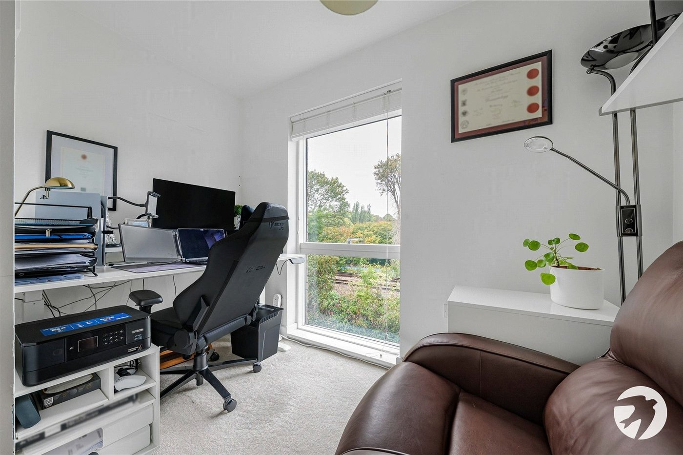 3 bedroom property for sale in Catford | Robinson Jackson