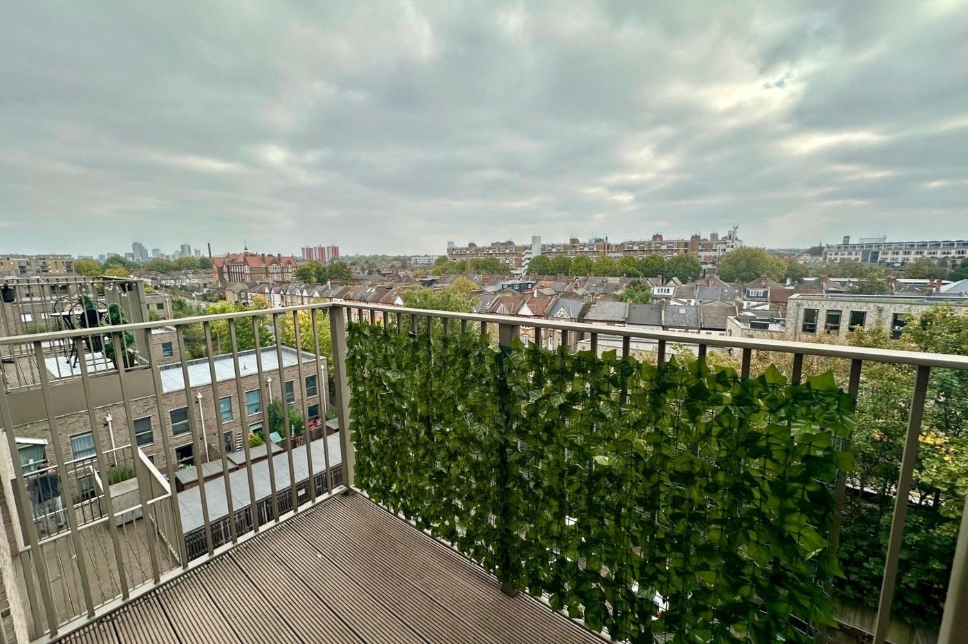 1 bedroom property for sale in London | Robinson Jackson