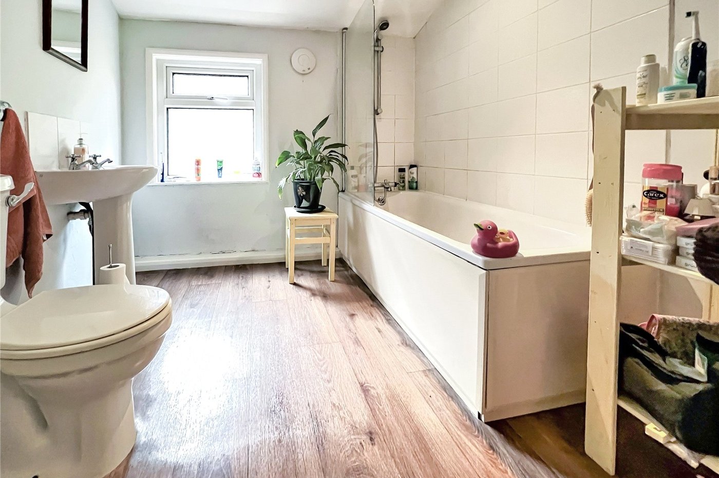 2 bedroom house for sale in Plumstead Common | Robinson Jackson