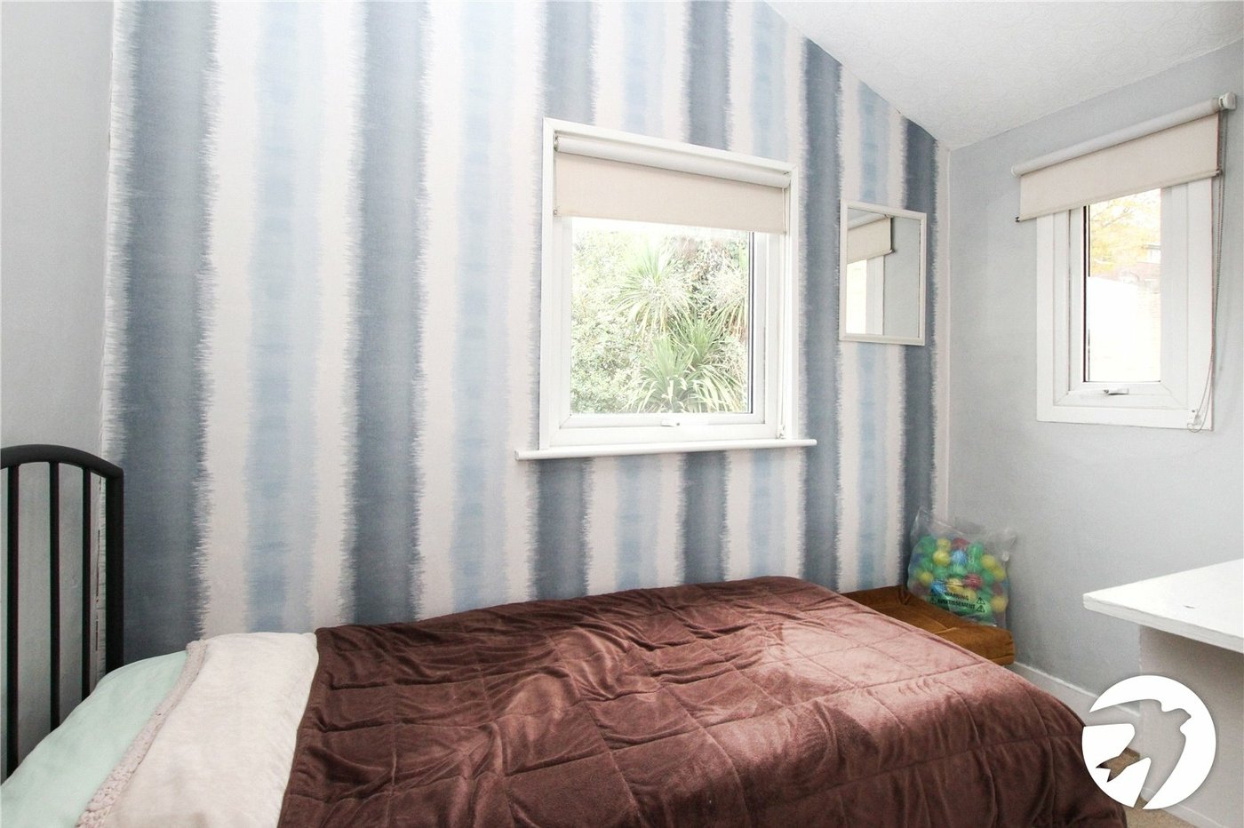 4 bedroom house for sale in Plumstead Common | Robinson Jackson