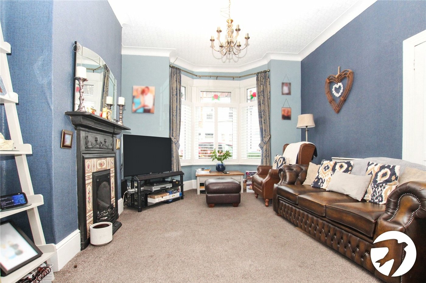 4 bedroom house for sale in Plumstead Common | Robinson Jackson