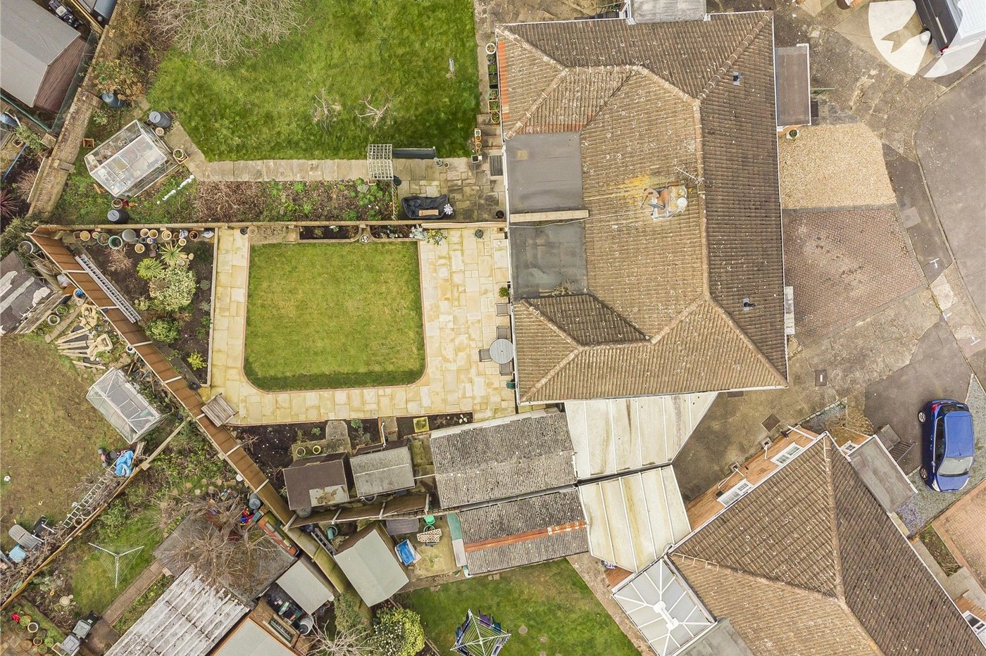 2 bedroom bungalow for sale in Dartford | Robinson Jackson