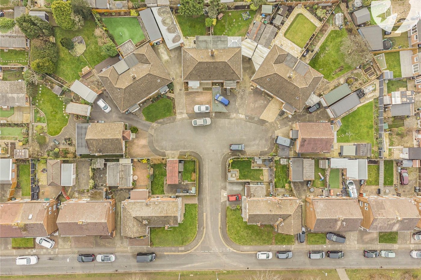 2 bedroom bungalow for sale in Dartford | Robinson Jackson