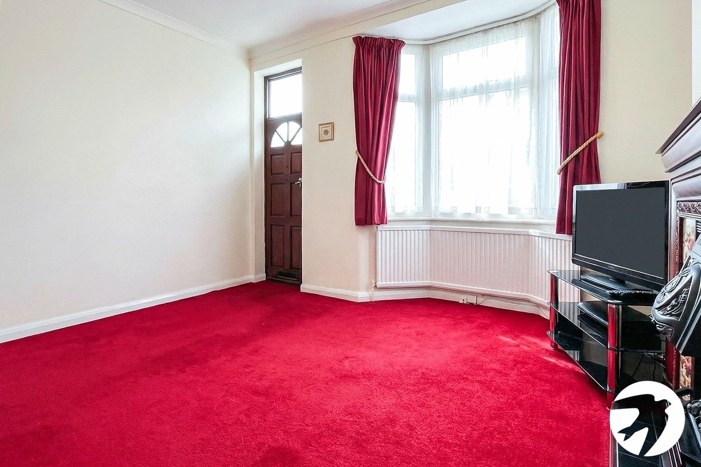 2 bedroom house for sale in London | Robinson Jackson
