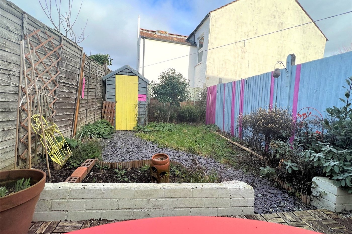 2 bedroom house for sale in Plumstead Common | Robinson Jackson