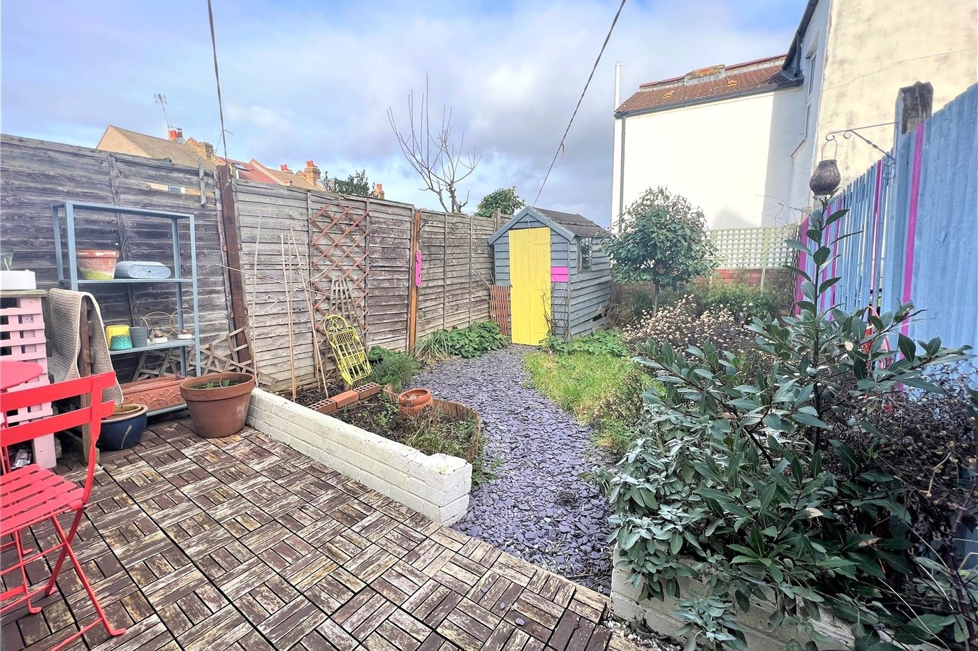 2 bedroom house for sale in Plumstead Common | Robinson Jackson