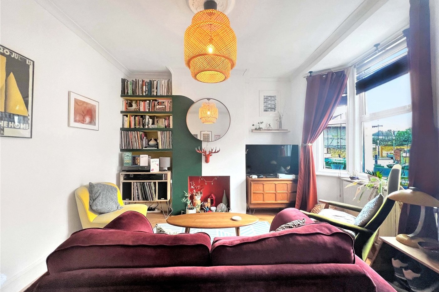 2 bedroom house for sale in Plumstead Common | Robinson Jackson