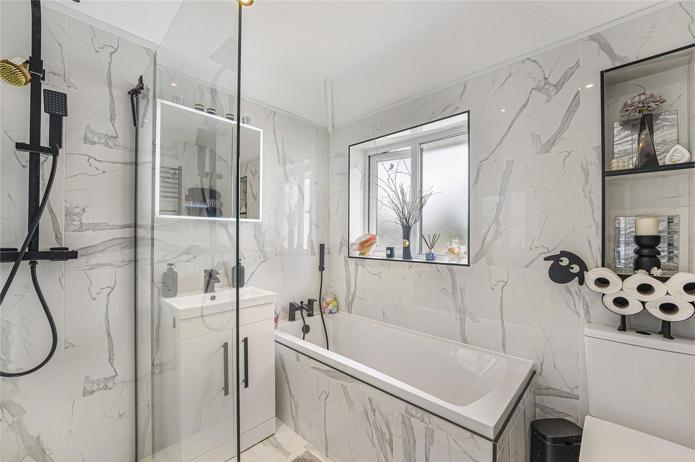 3 bedroom house for sale in Swanscombe | Robinson Jackson