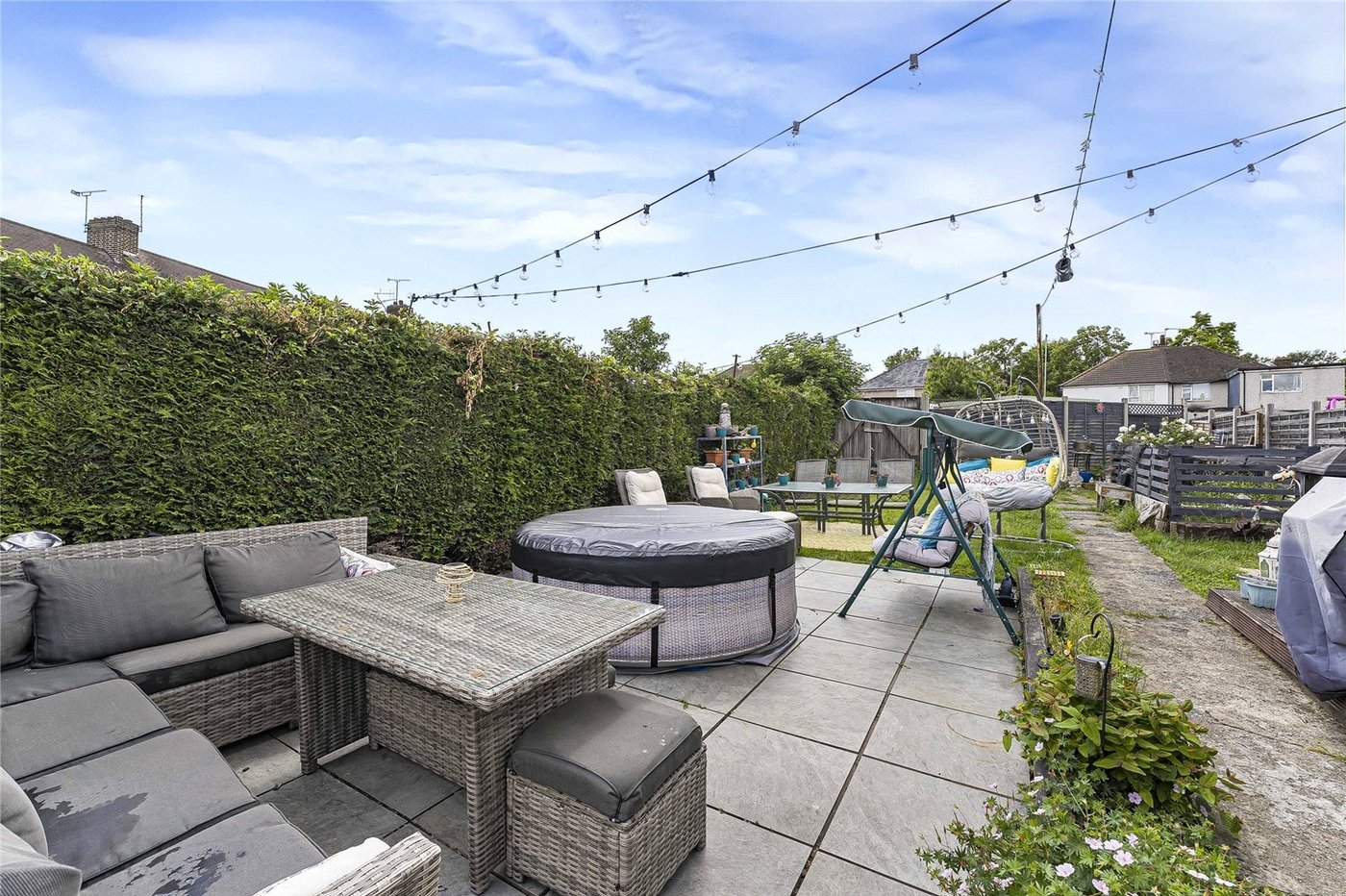 3 bedroom house for sale in Swanscombe | Robinson Jackson