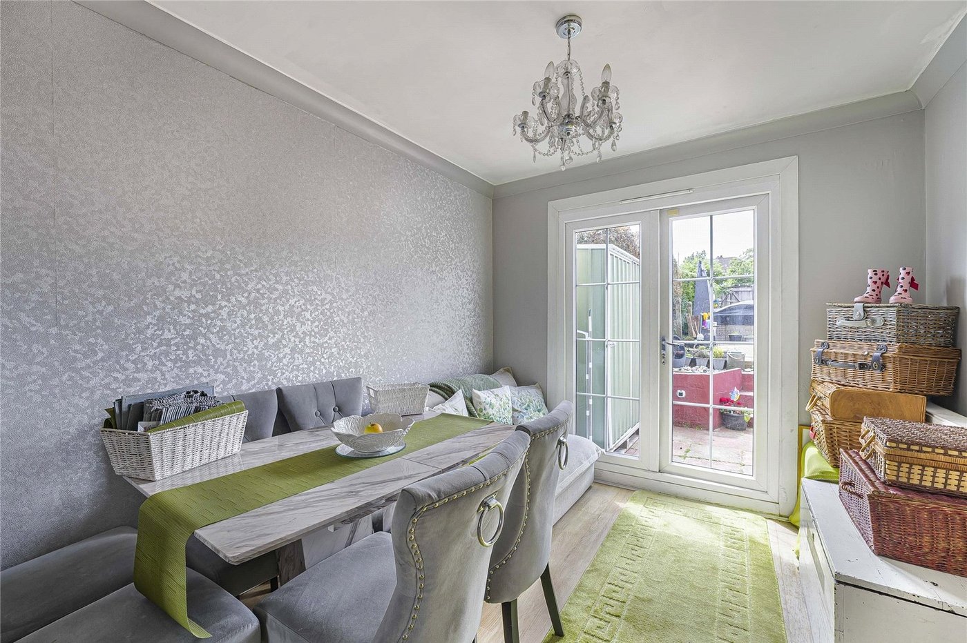 3 bedroom house for sale in Swanscombe | Robinson Jackson