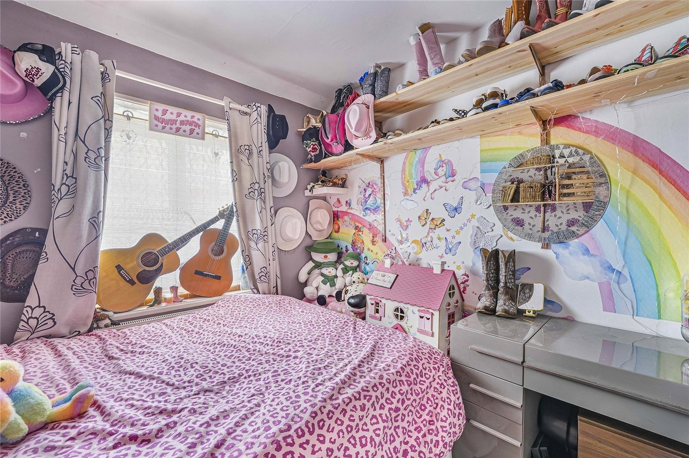 3 bedroom house for sale in Swanscombe | Robinson Jackson