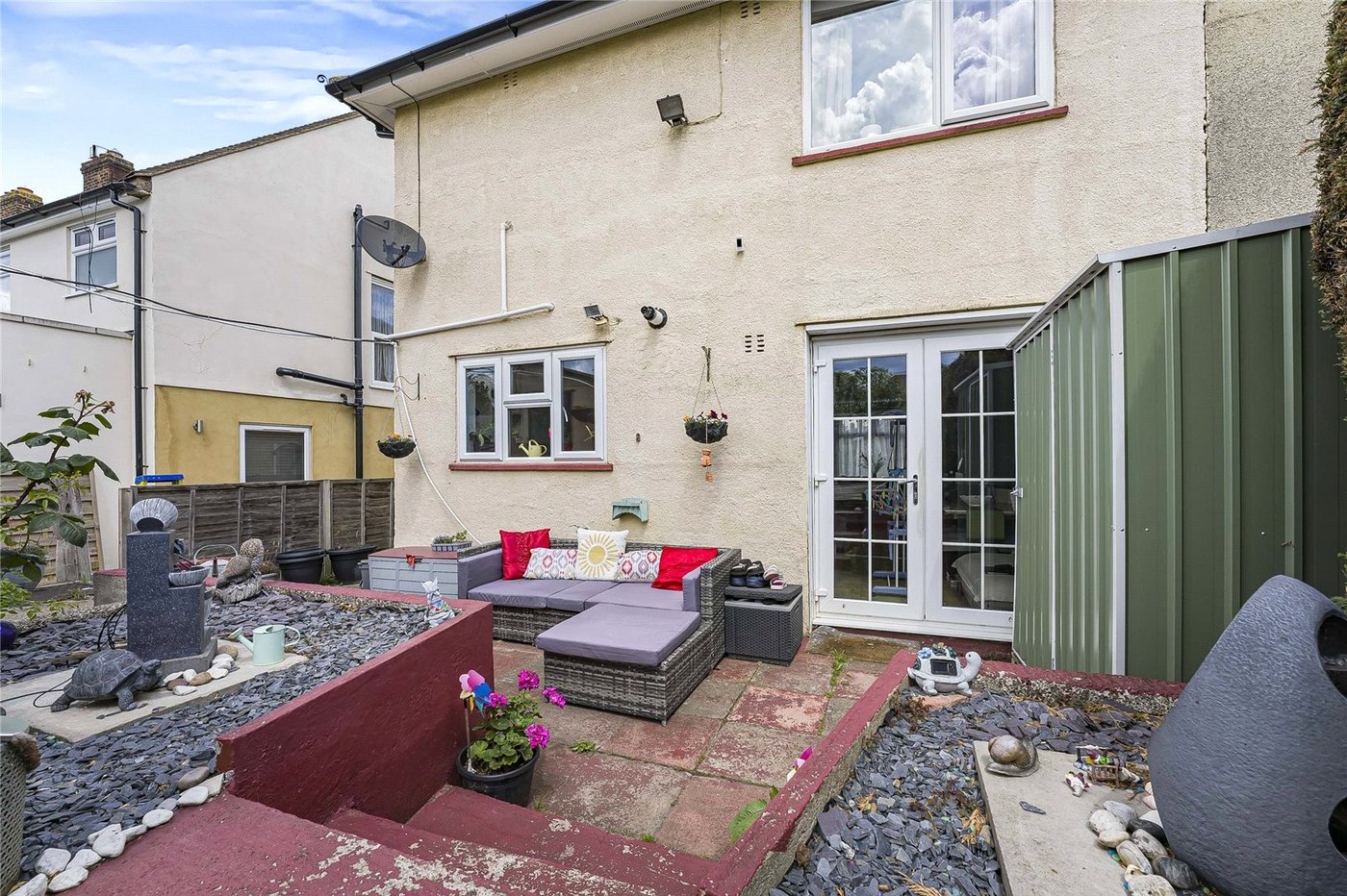 3 bedroom house for sale in Swanscombe | Robinson Jackson