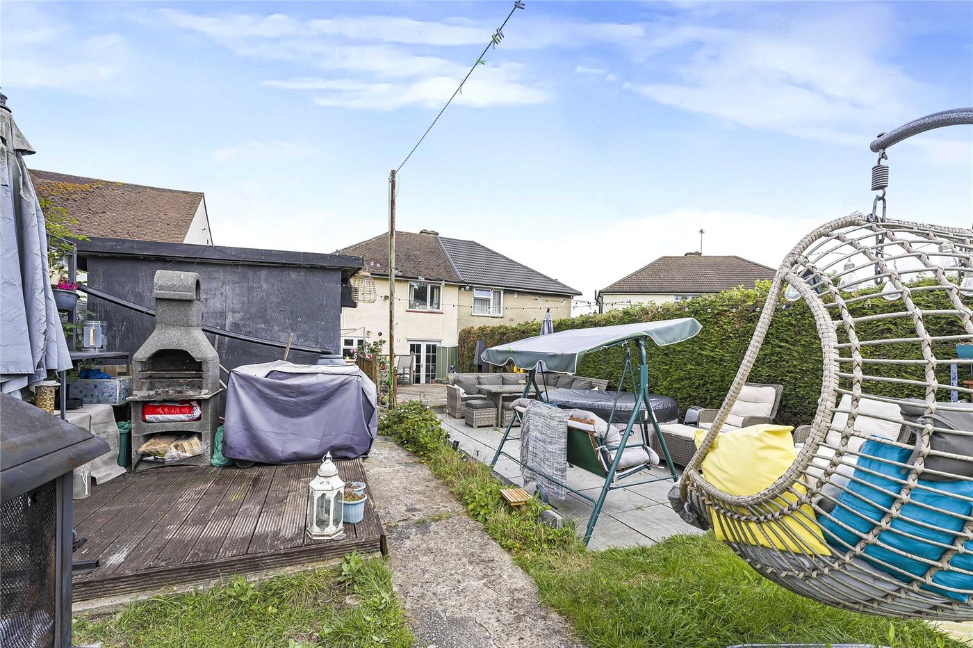 3 bedroom house for sale in Swanscombe | Robinson Jackson