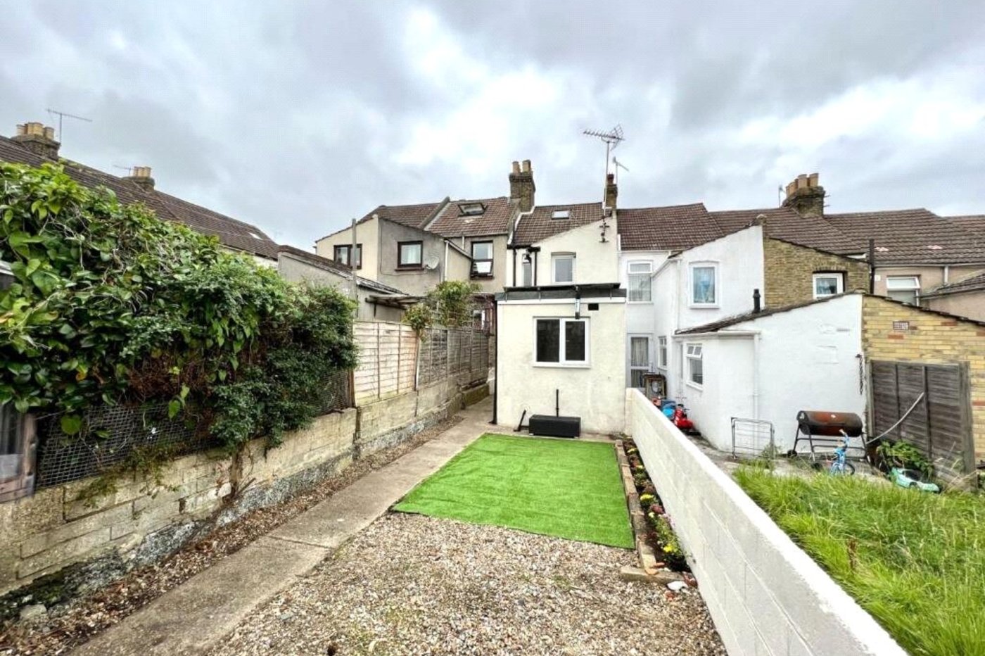 3 bedroom house for sale in Chatham | Robinson Michael & Jackson