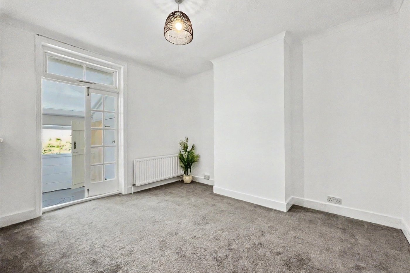 2 bedroom house for sale in Gillingham | Robinson Michael & Jackson