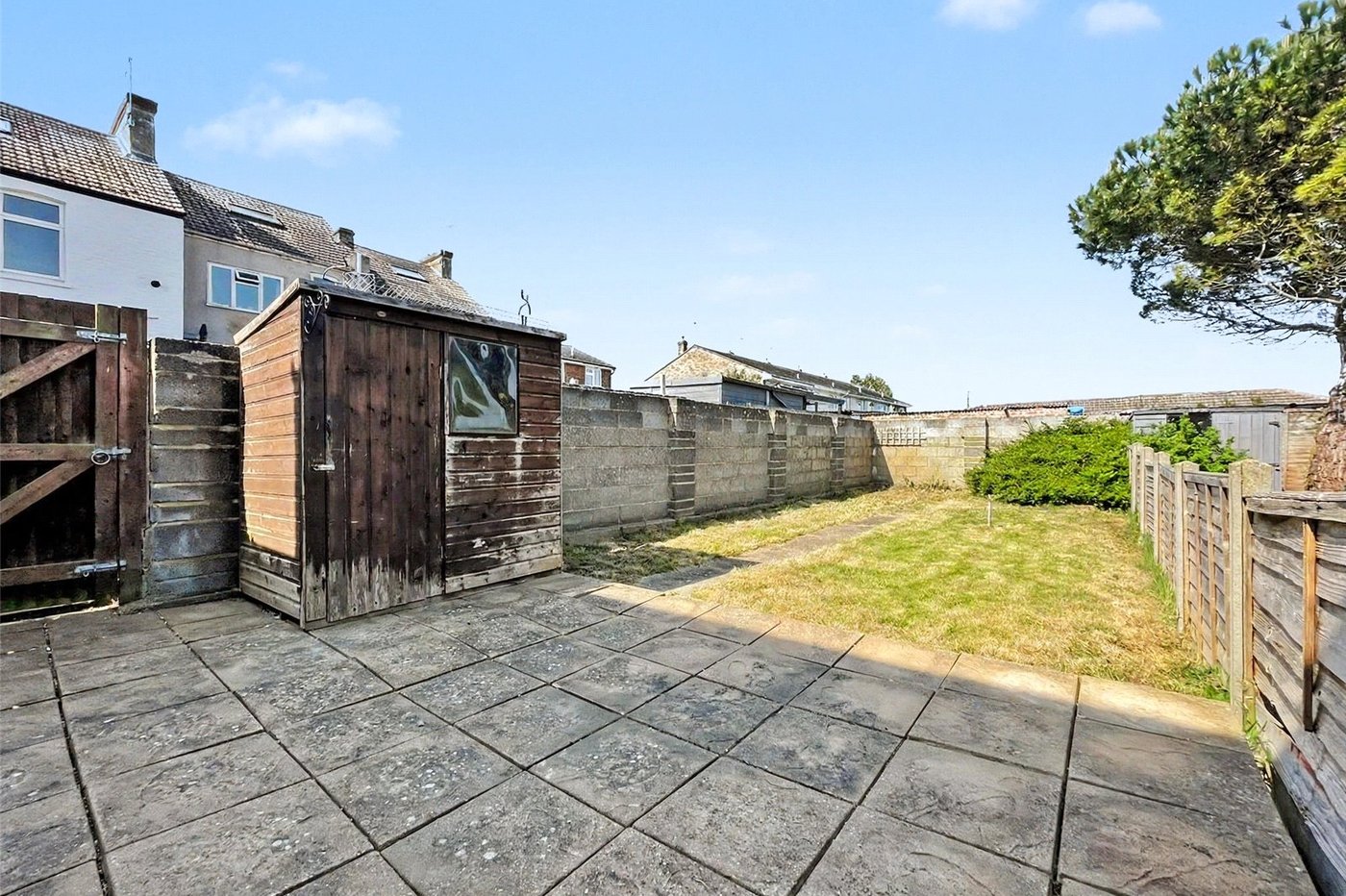 2 bedroom house for sale in Gillingham | Robinson Michael & Jackson