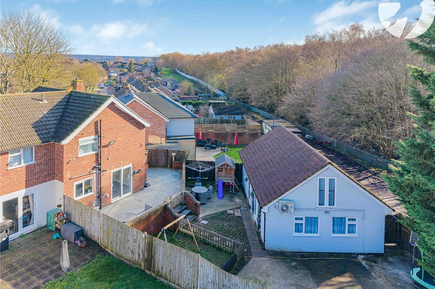 4 bedroom house for sale in Rochester | Robinson Michael & Jackson