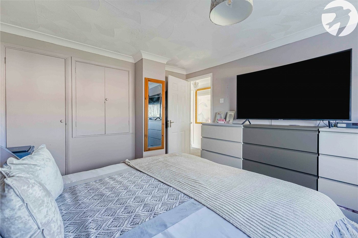 4 bedroom house for sale in Rochester | Robinson Michael & Jackson