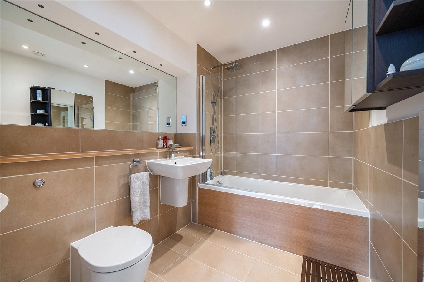 2 bedroom property for sale in Beckenham | Robinson Jackson