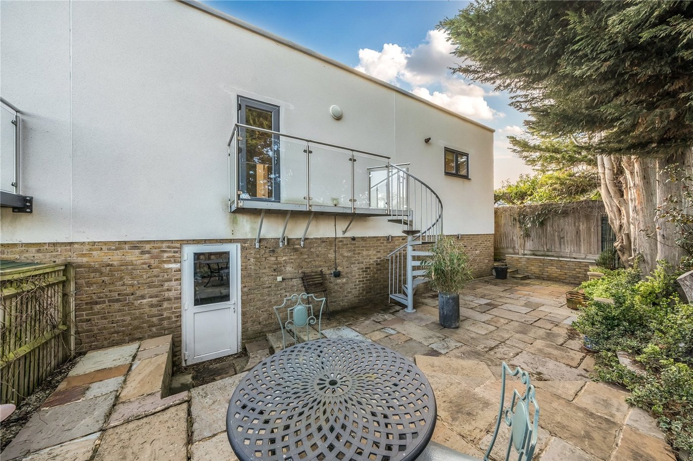 2 bedroom property for sale in Beckenham | Robinson Jackson