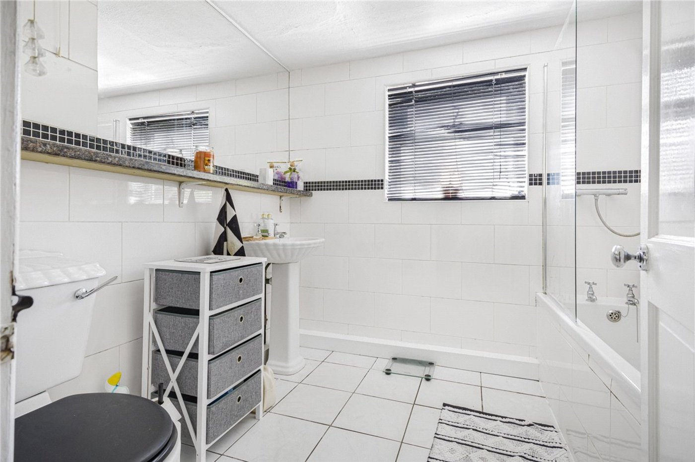 4 bedroom house for sale in Bromley | Robinson Jackson