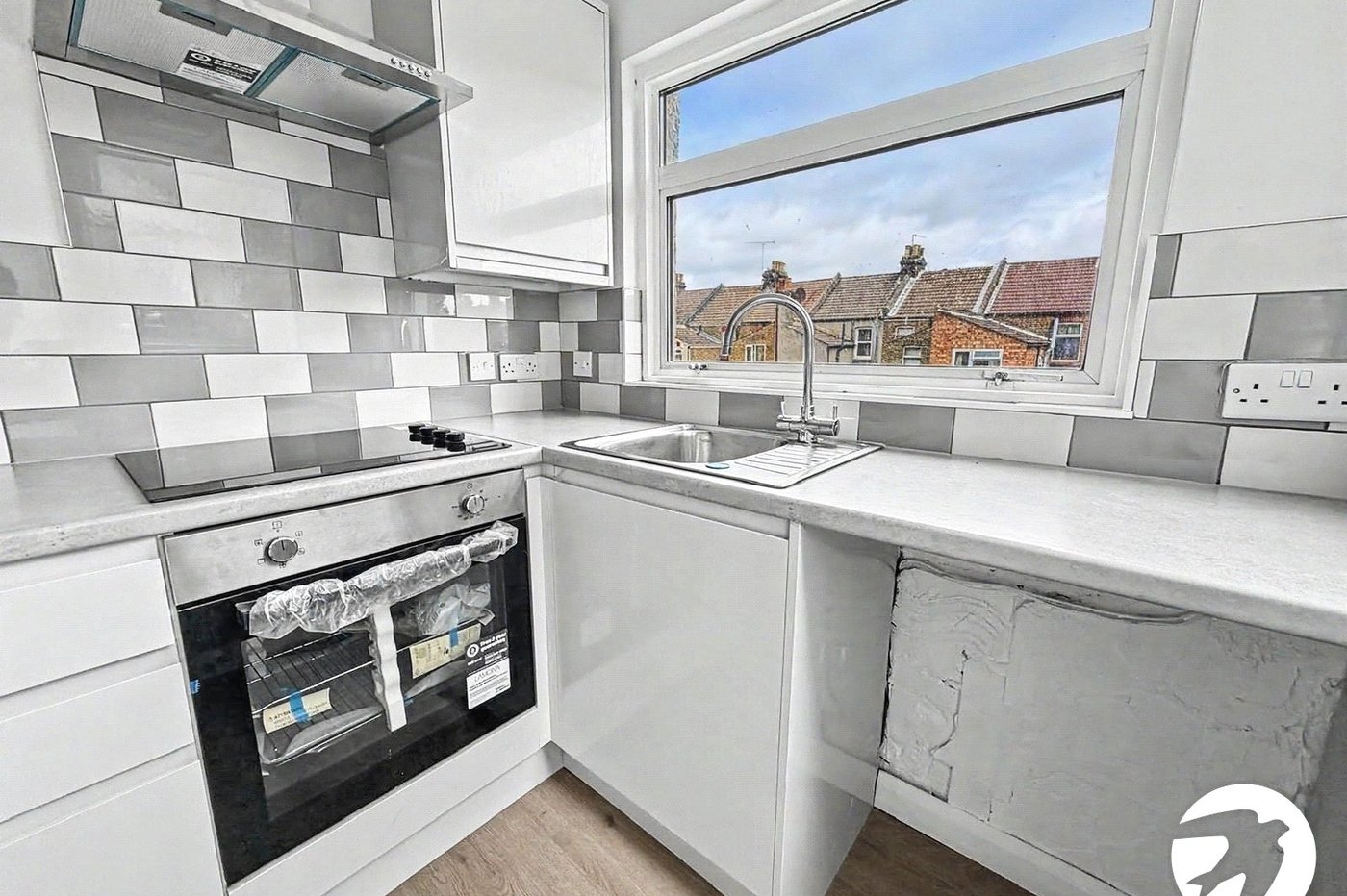 2 bedroom house for sale in Chatham | Robinson Michael & Jackson