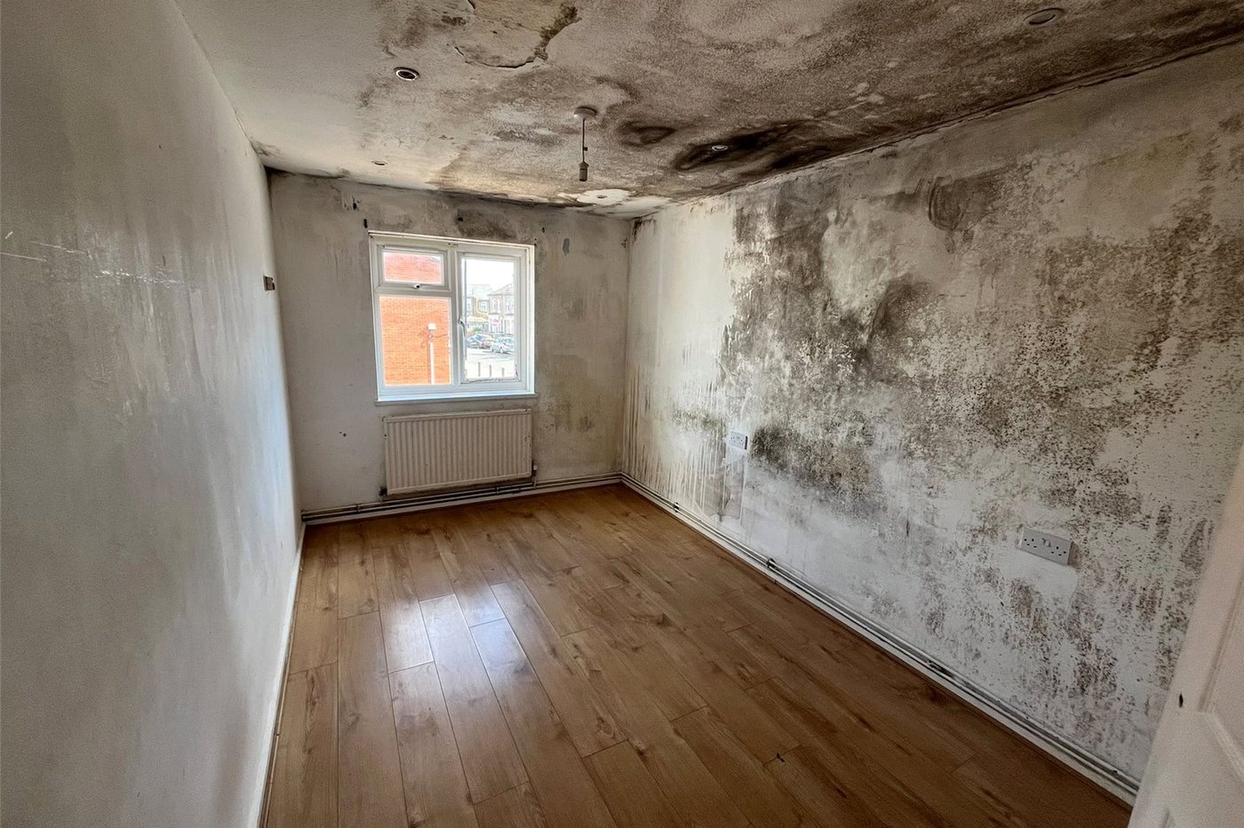 1 bedroom property for sale in South Norwood | Robinson Jackson