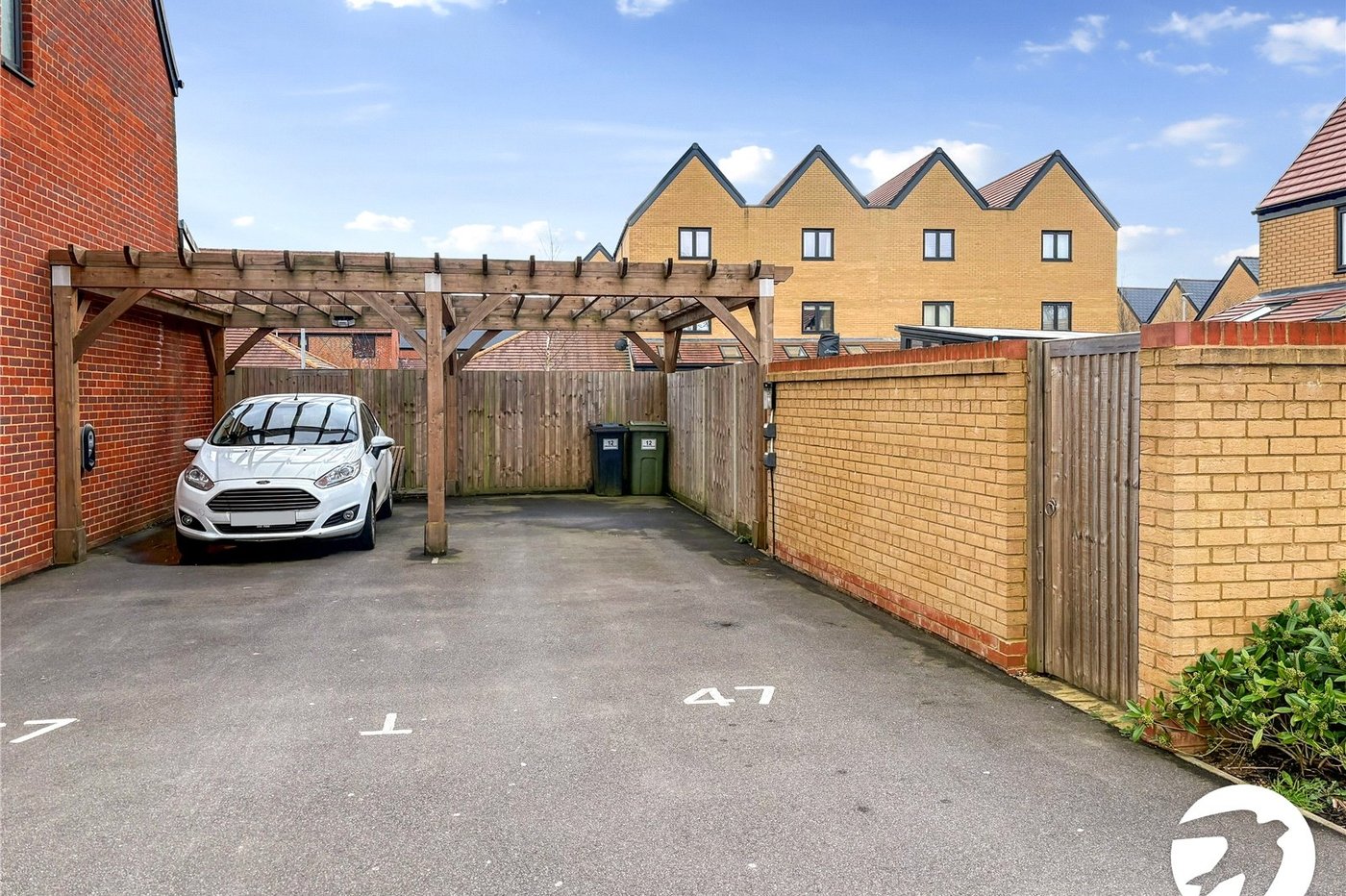 3 bedroom house for sale in Langley | Robinson Michael & Jackson