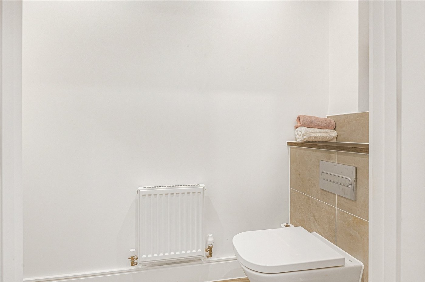 3 bedroom house for sale in Langley | Robinson Michael & Jackson