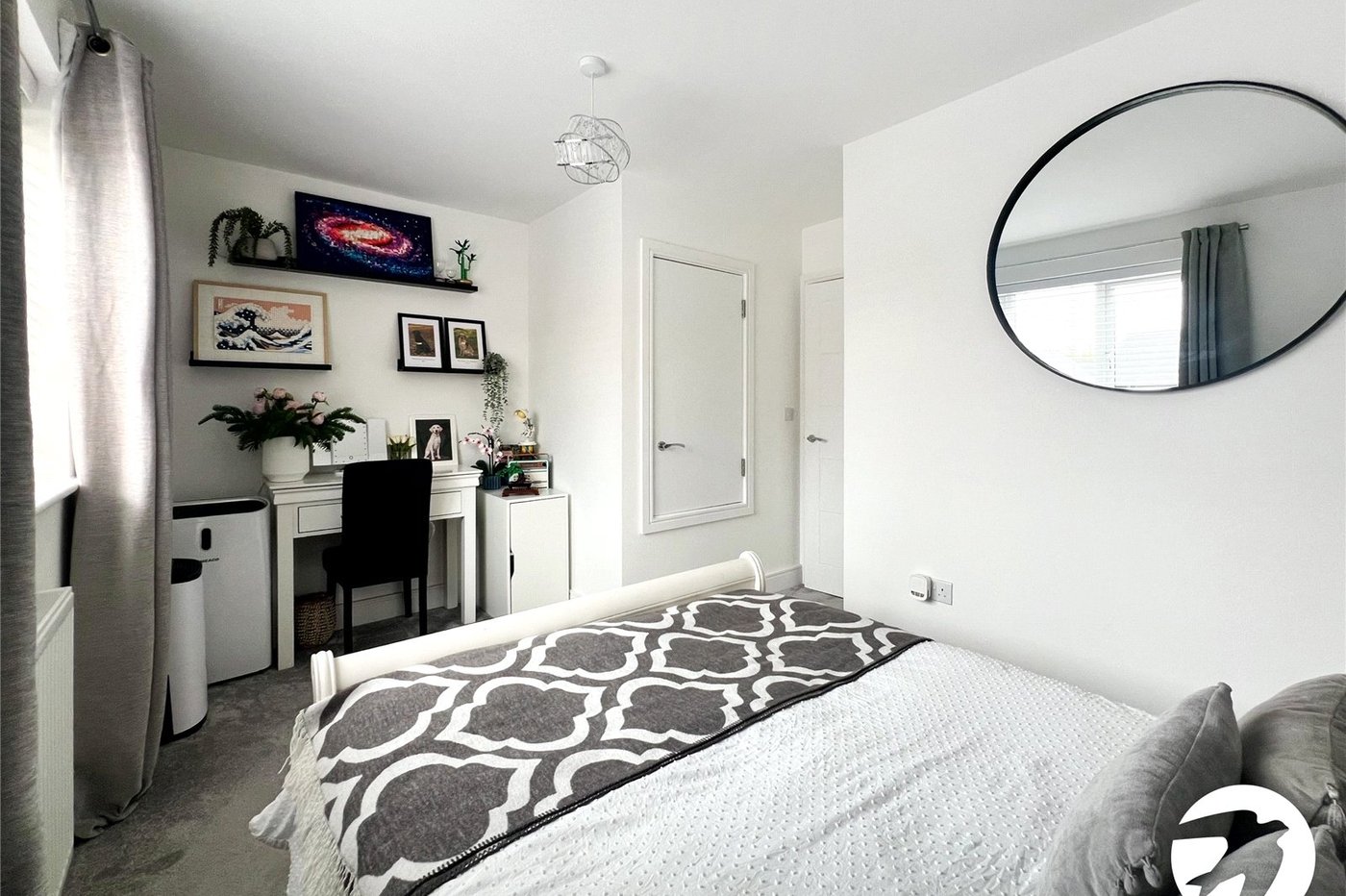 2 bedroom house for sale in Langley | Robinson Michael & Jackson