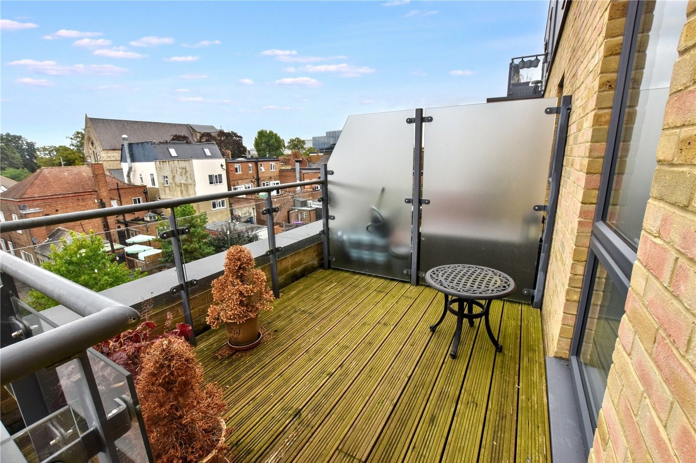 2 bedroom property for sale in Bexleyheath | Robinson Jackson