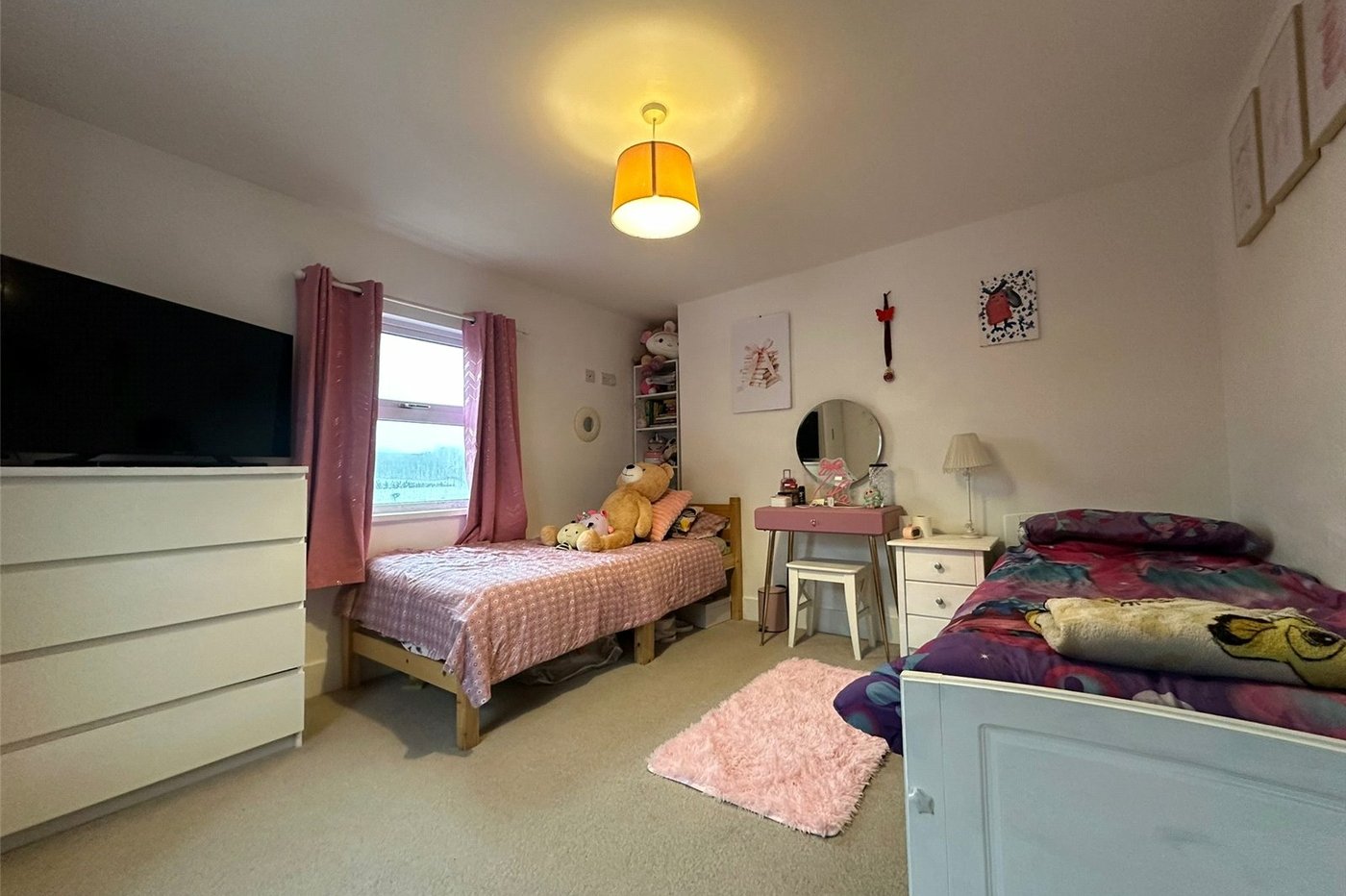 4 bedroom house for sale in Gravesend | Robinson Michael & Jackson