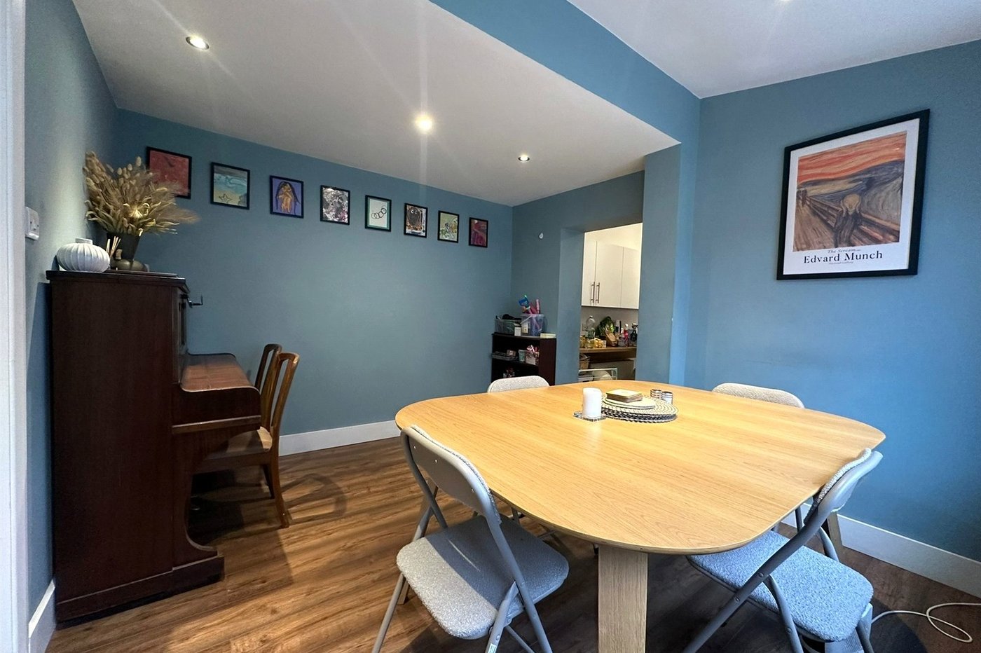 4 bedroom house for sale in Gravesend | Robinson Michael & Jackson