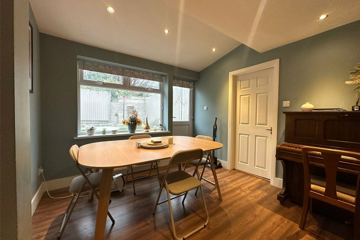 4 bedroom house for sale in Gravesend | Robinson Michael & Jackson