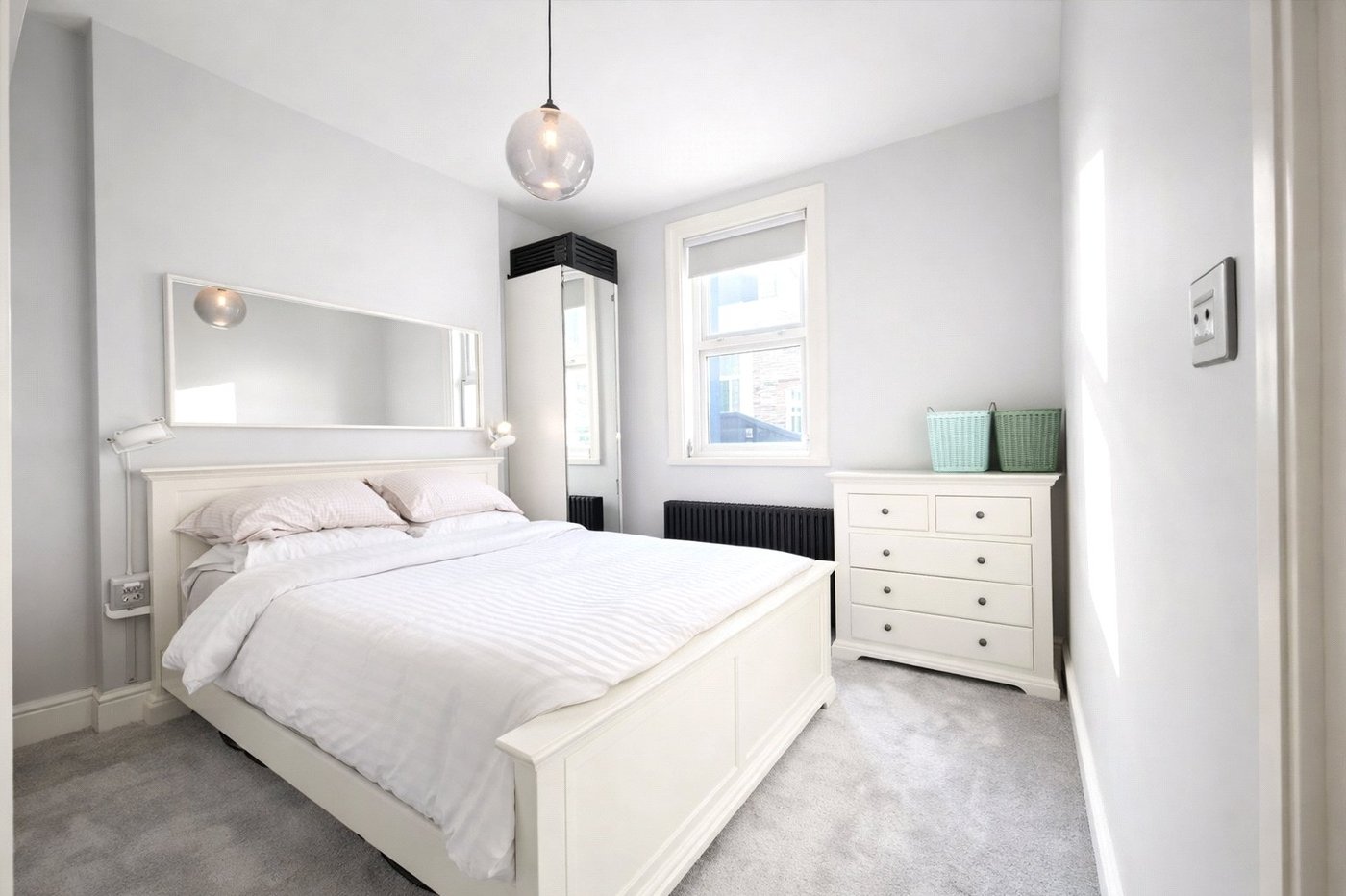 1 bedroom property for sale in London | Robinson Jackson
