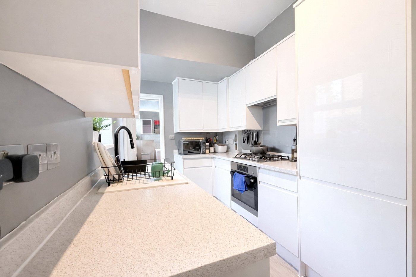 1 bedroom property for sale in London | Robinson Jackson