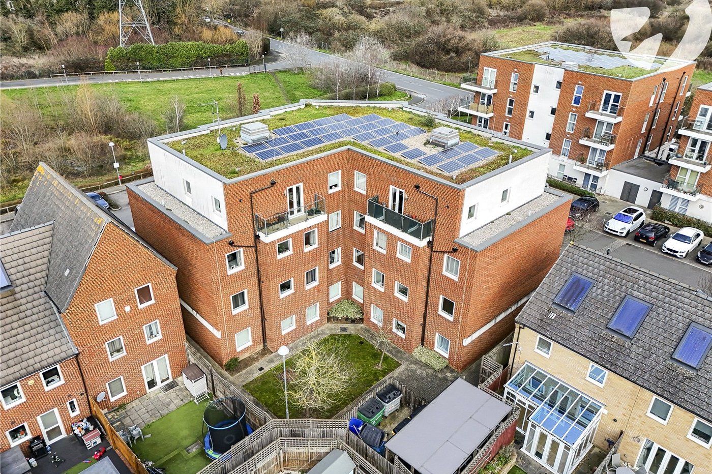 2 bedroom property for sale in Crayford | Robinson Jackson