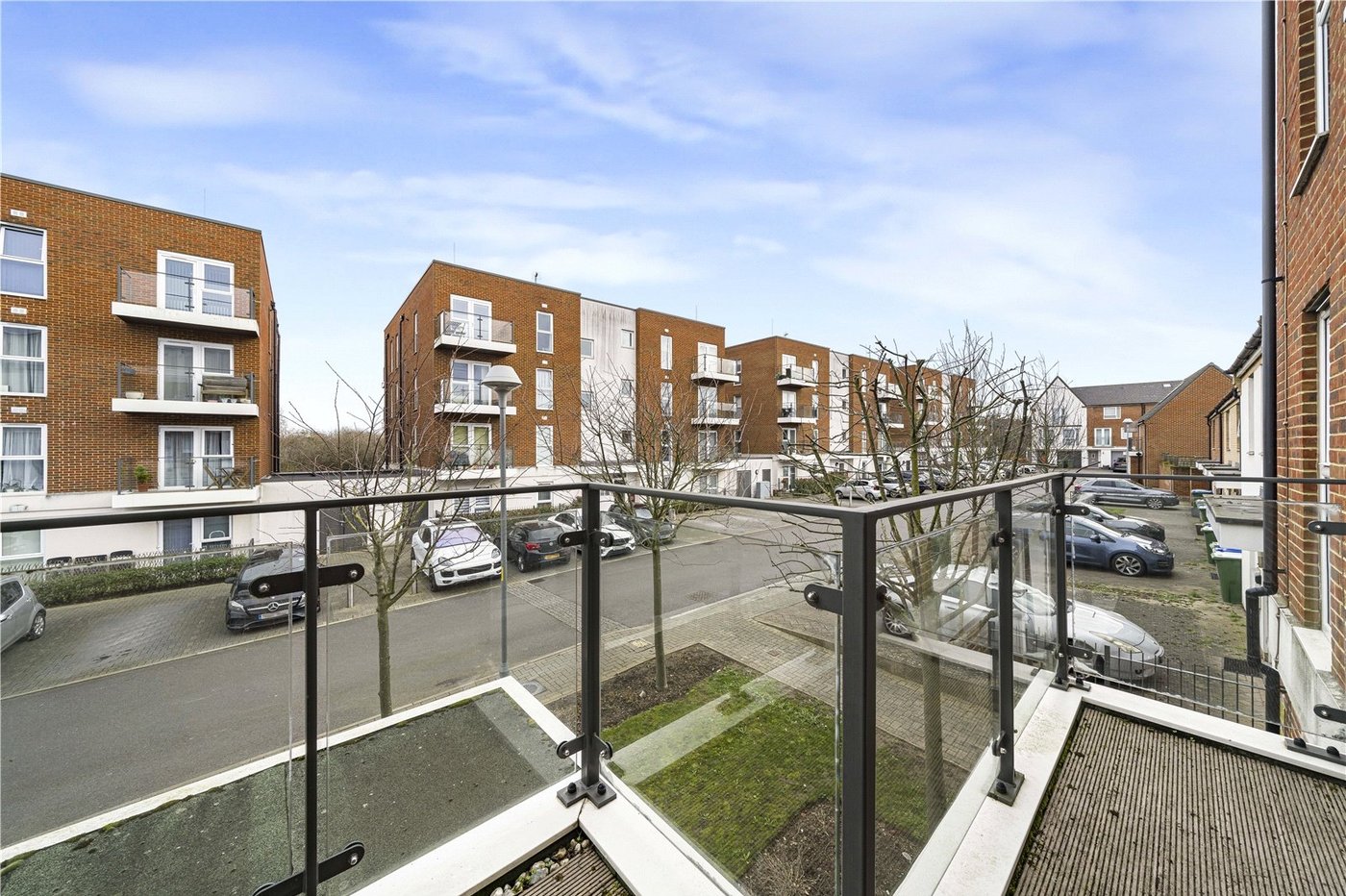 2 bedroom property for sale in Crayford | Robinson Jackson