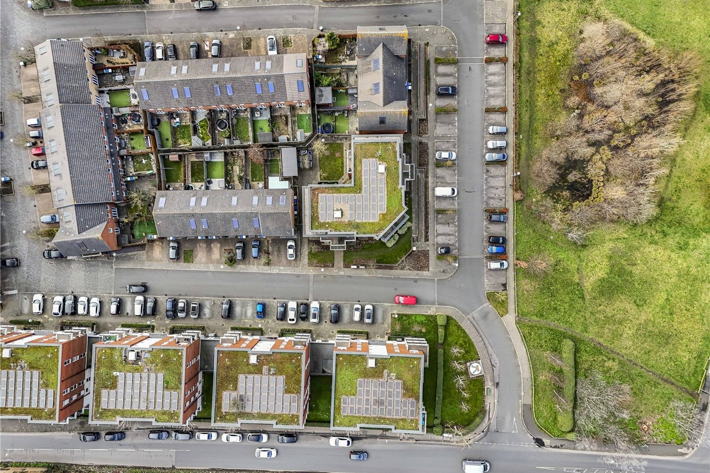 2 bedroom property for sale in Crayford | Robinson Jackson